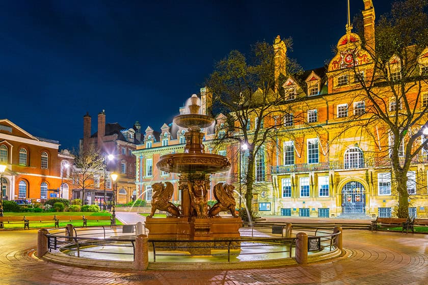 Night view of town hall in Leicester, England